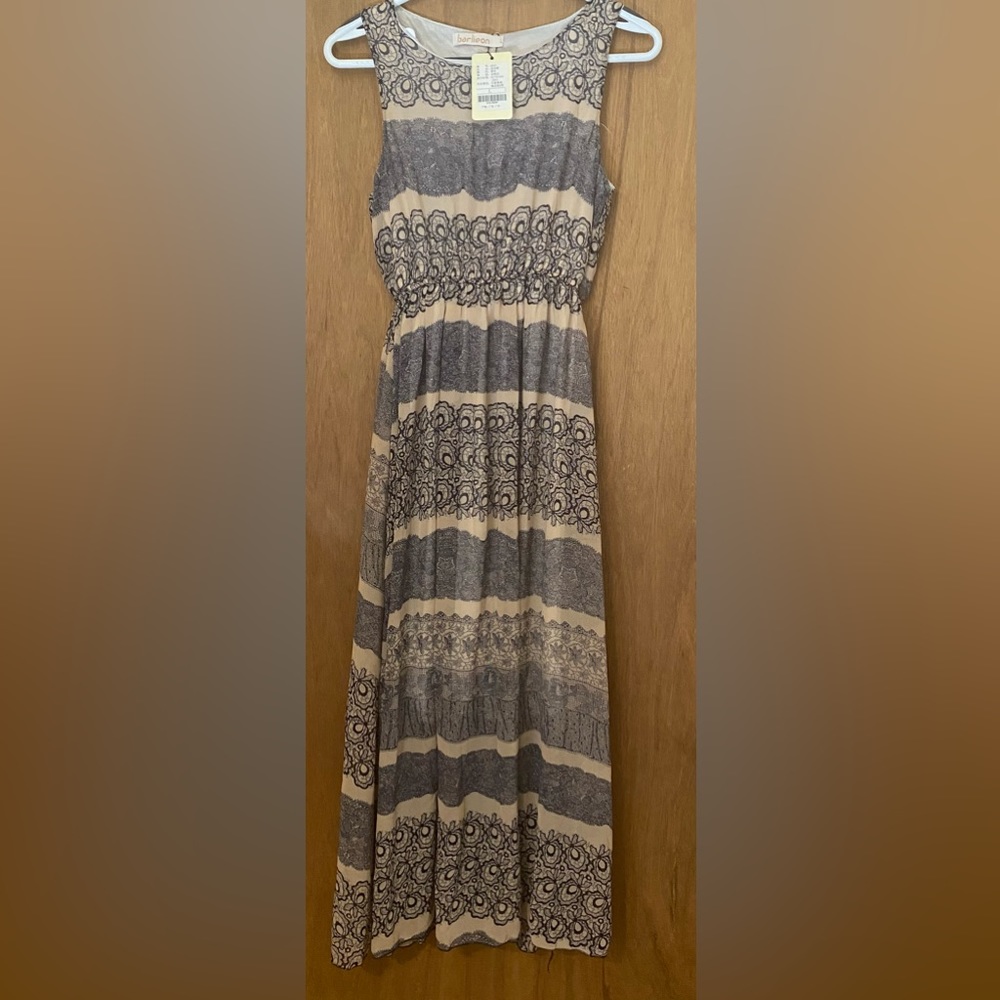Classy‎ Women’s Dress made by Barlieon /NWT-Size L